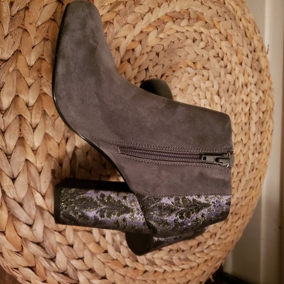 Heeled bootie - Picture 5 of 5